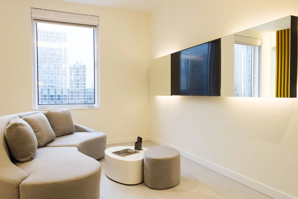 B-aparthotel City West