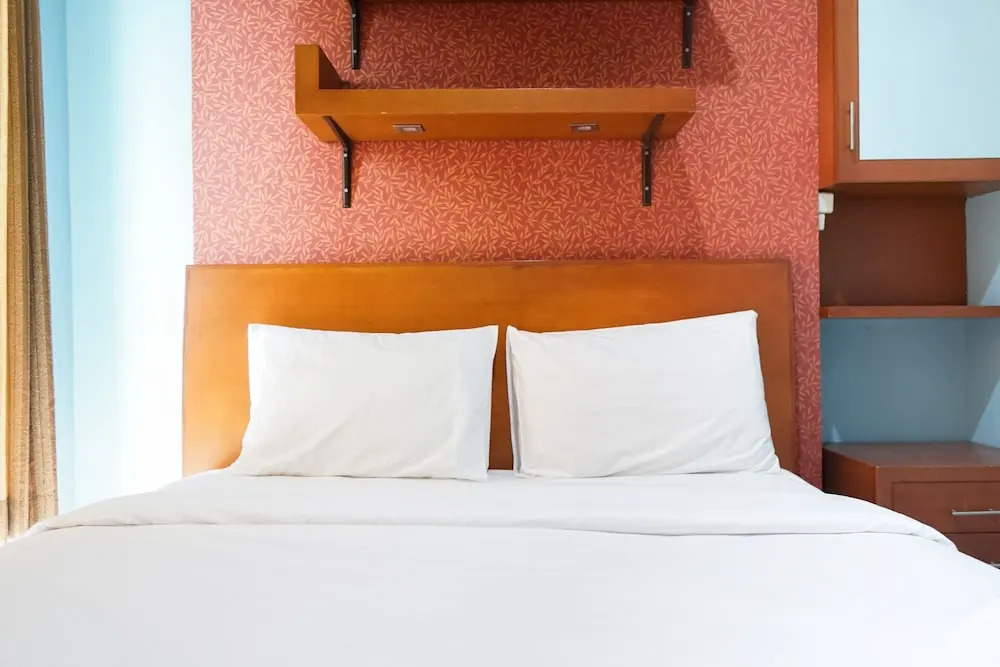1BR Apartment at Marbella Kemang Residence By Travelio