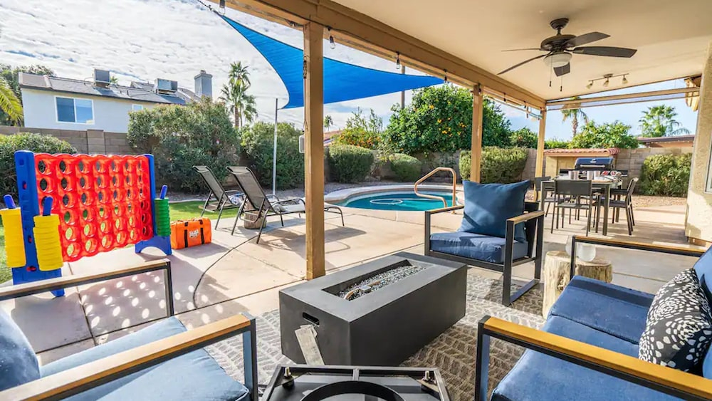 New Listing! Stylish 4 Bdrm W/pool and Game Room