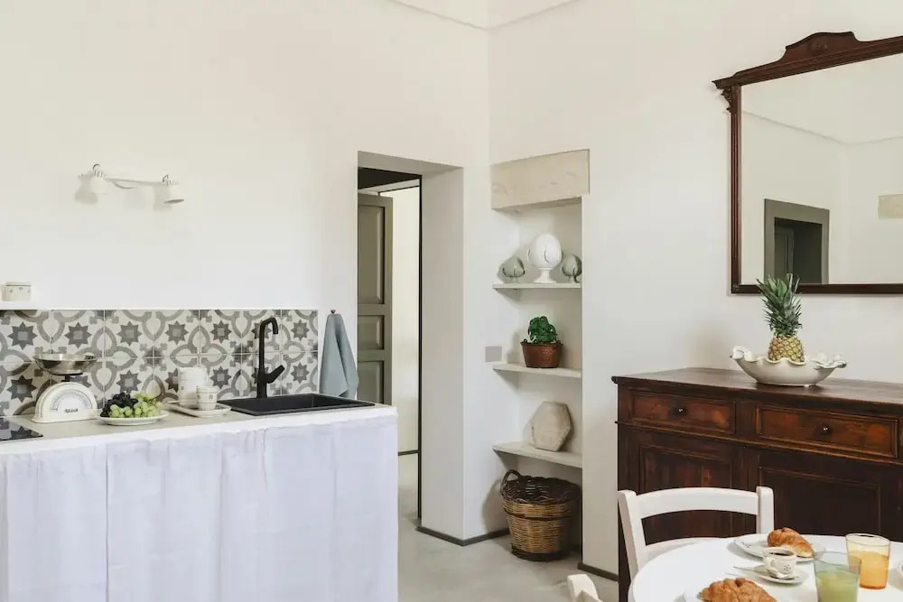 La Canonica Suites