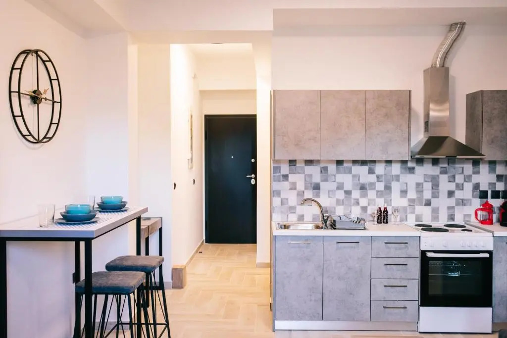 Volos Suites Center