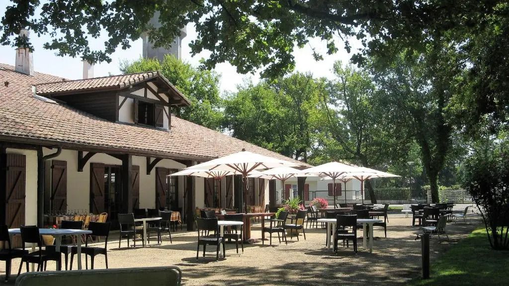 Auberge des Pins - Teritoria