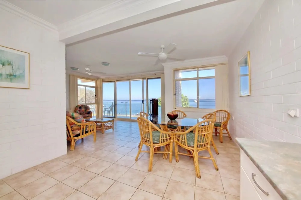 Little Hut, Unit 3, 20 Kurrawa Close
