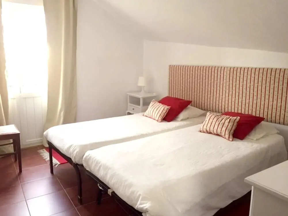 Apartment With 3 Bedrooms in São Martinho do Porto, With Furnished Ter