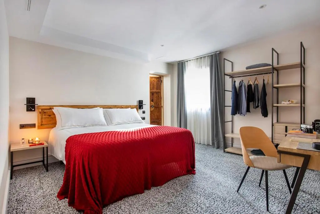 Cal Roure Boutique Hotel