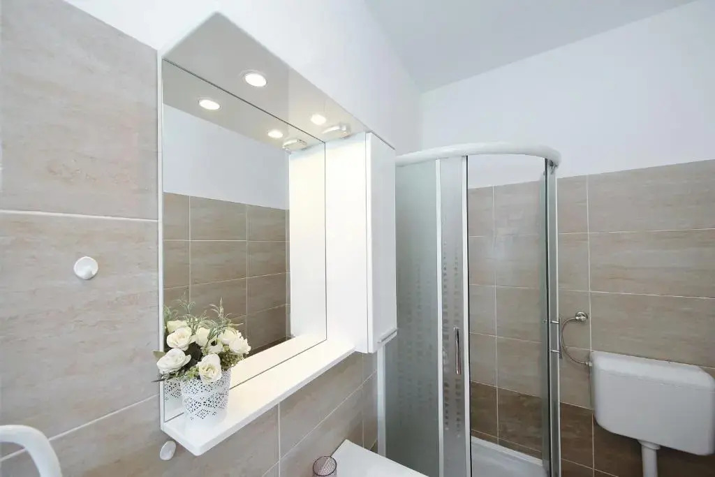 Apartments Floras