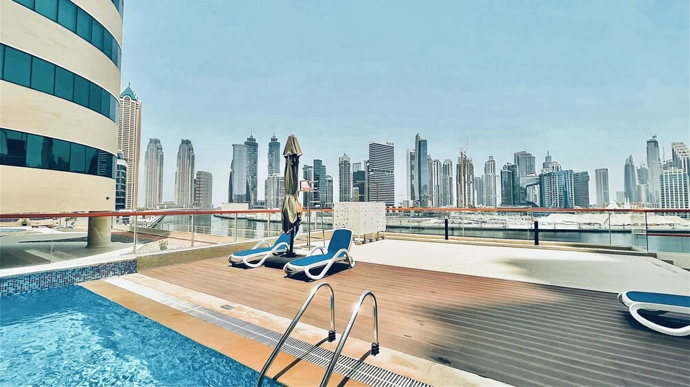 LUX - Binghatti Canal View Suite