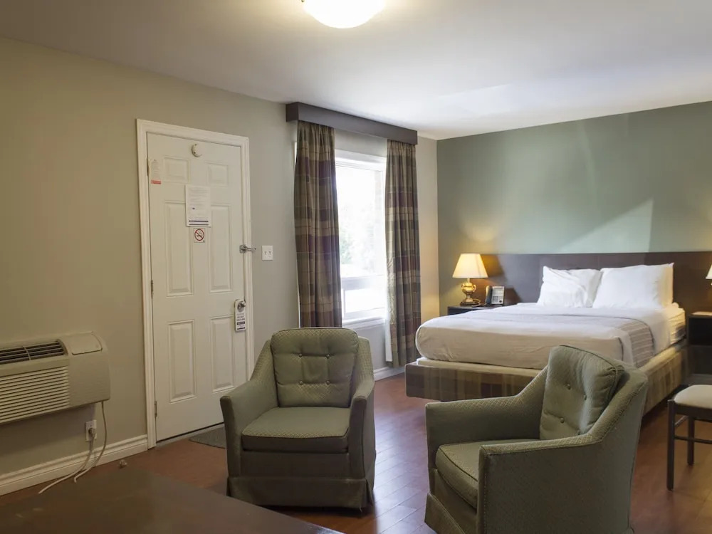 Leelas Villa Inn Flesherton