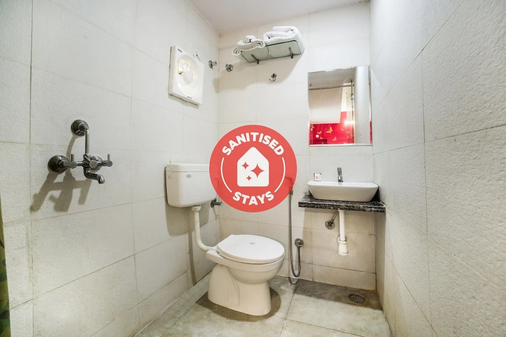 OYO 28783 Hotel Vaishali