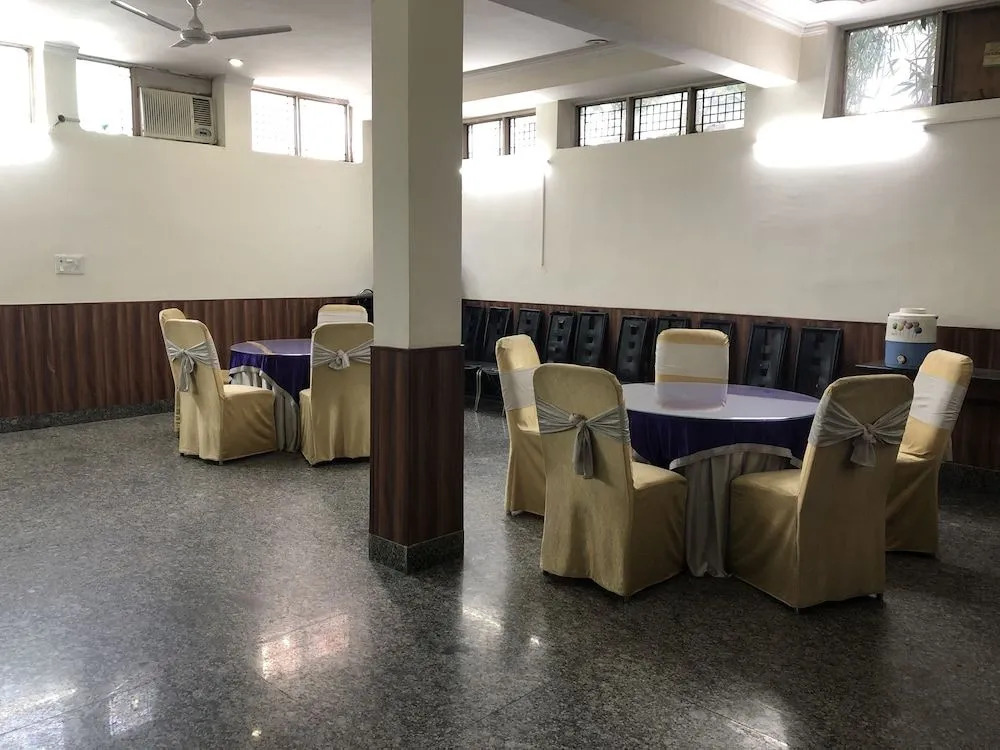 Sks Excel Inn by Fabhotel