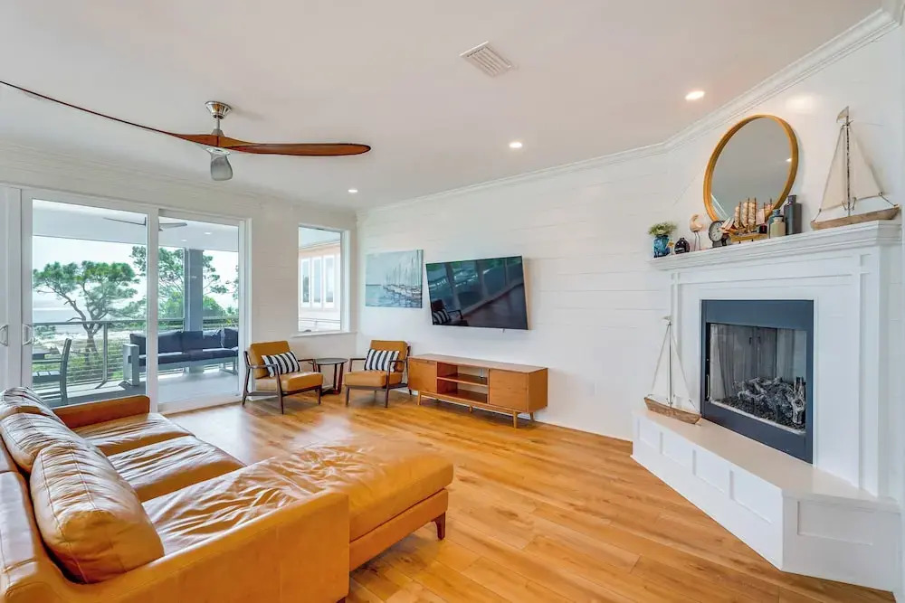 Steps to Shore: Luxe Group Retreat in Port St Joe