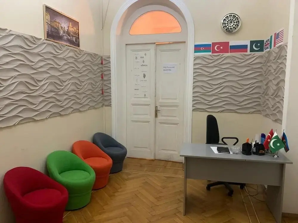 TourEst Inn Central — хостел