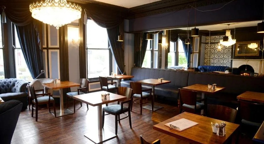 The Townhouse Hotel