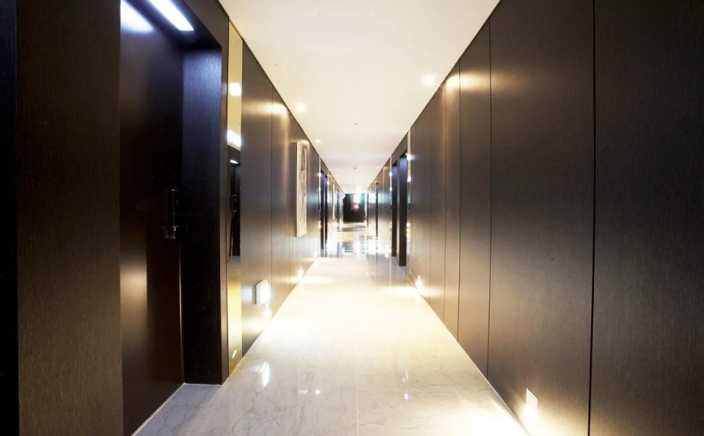 Royal Prime Hotel