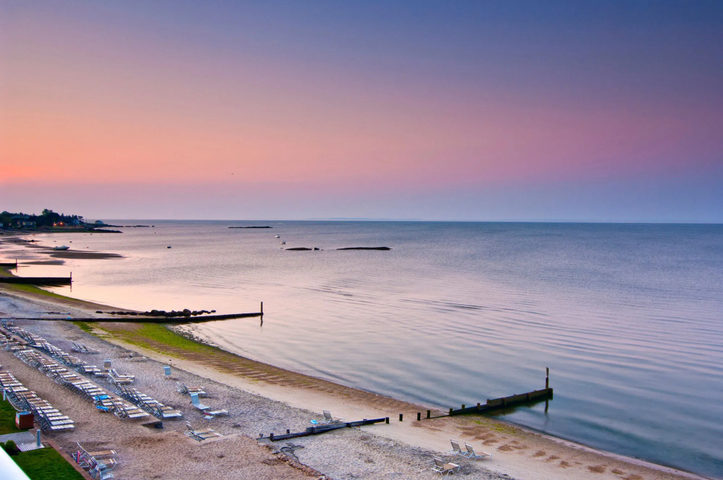 Waters Edge Resort & Spa
