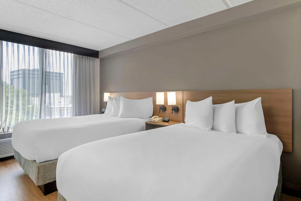 The IAH Houston Hotel