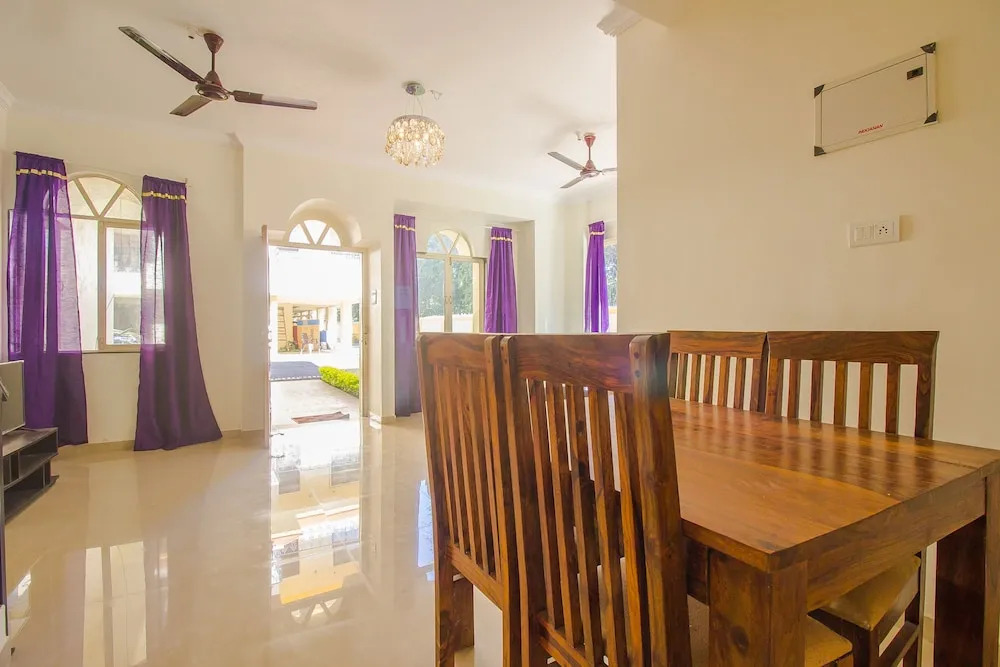 OYO 19335 Home Spacious 3 BHK Villa Thivim