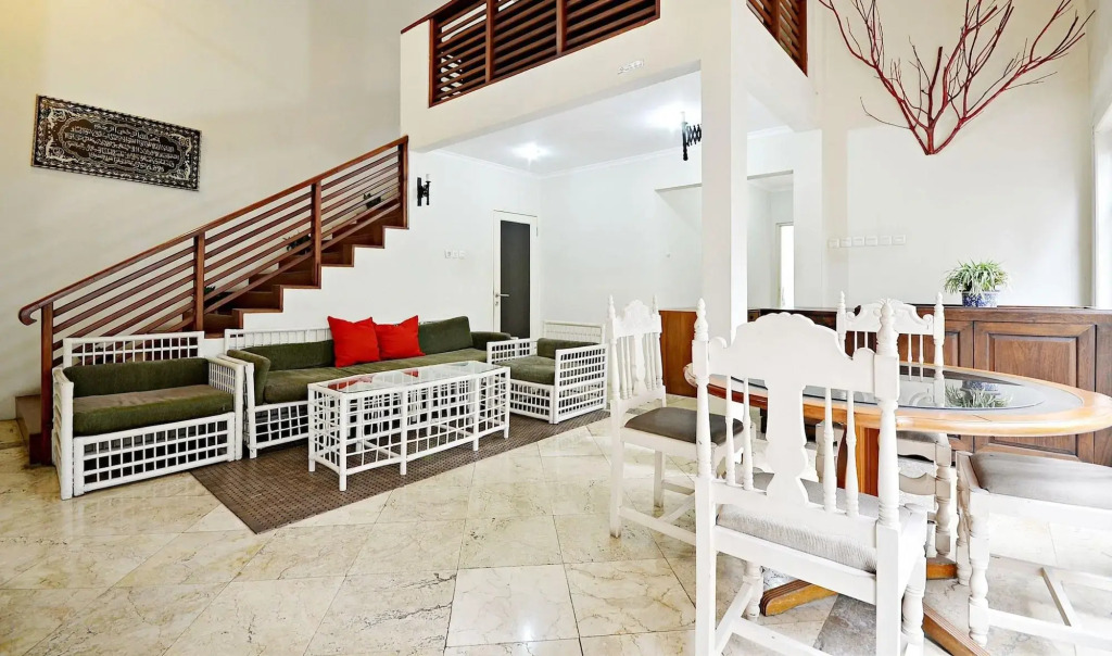 ZEN Rooms Mampang Prapatan Syariah