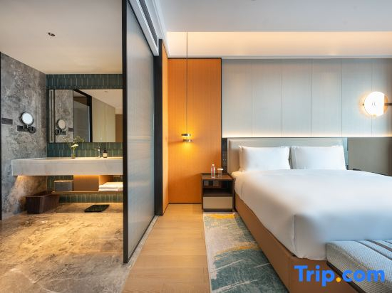 Leezy Hotel