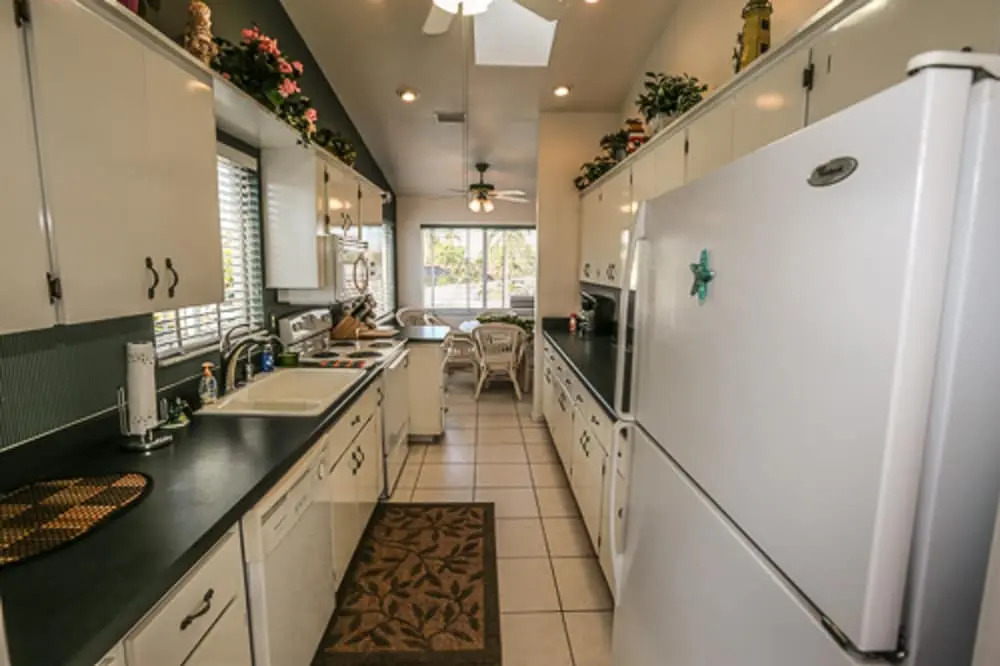 5211 Avenida Pescadora