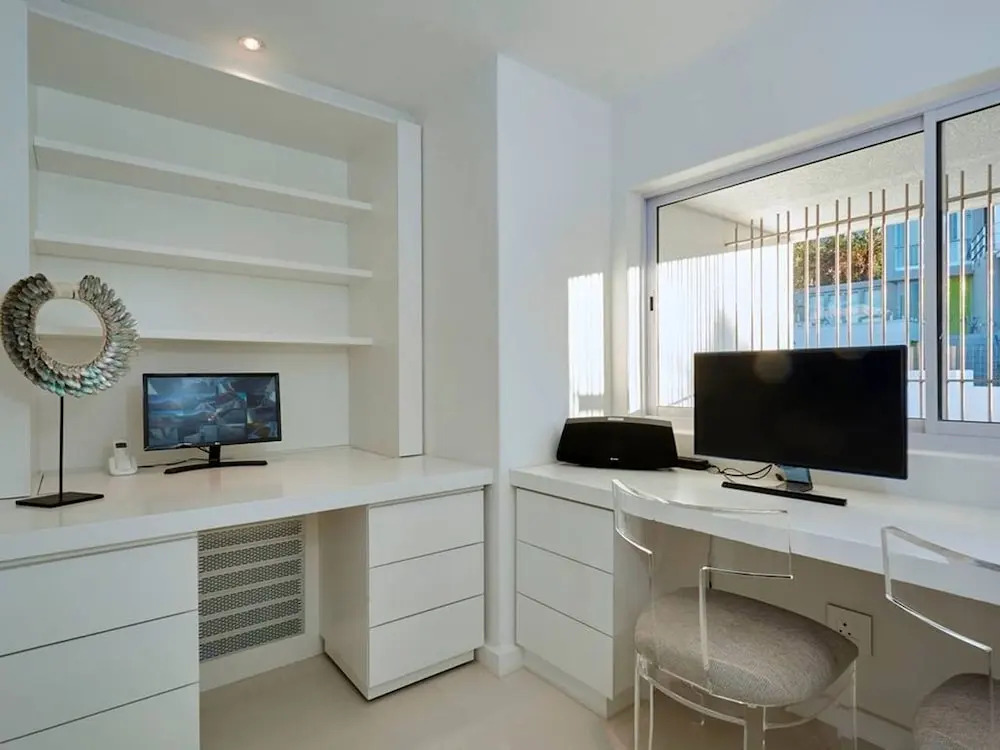 Beta Beach Six Bedroom House Sleeps 12