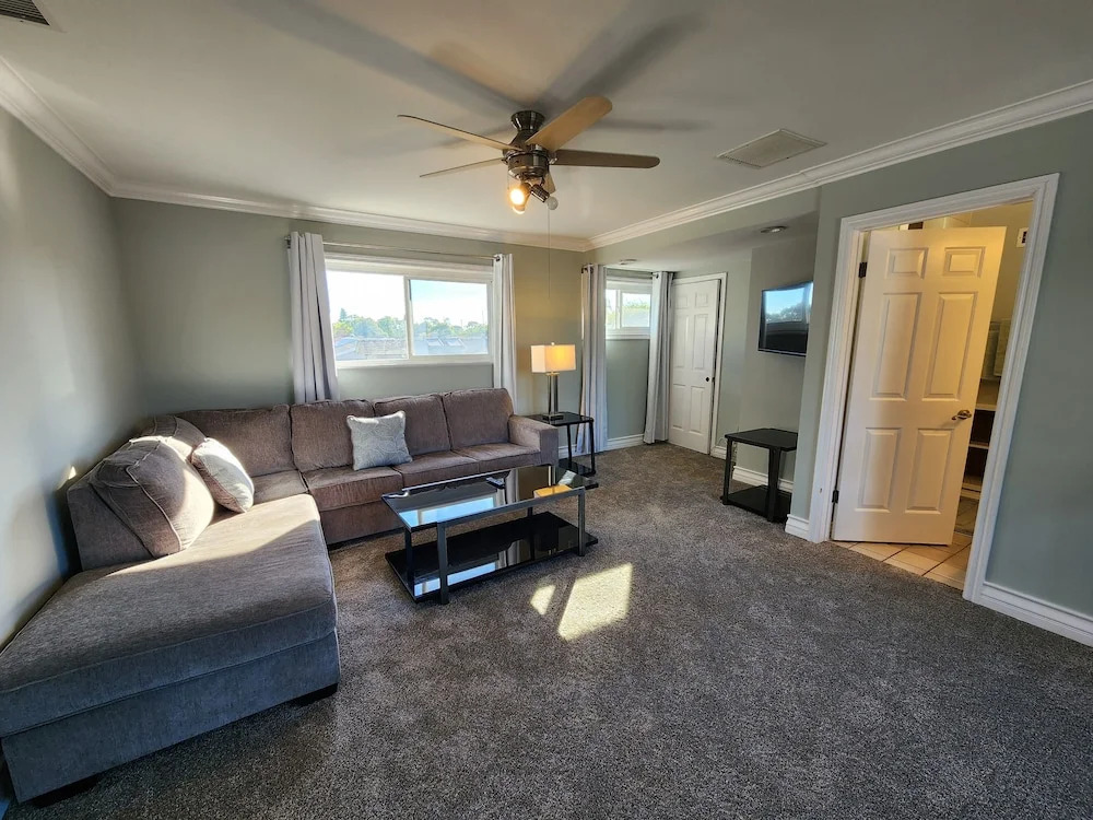 Near the beach and central located