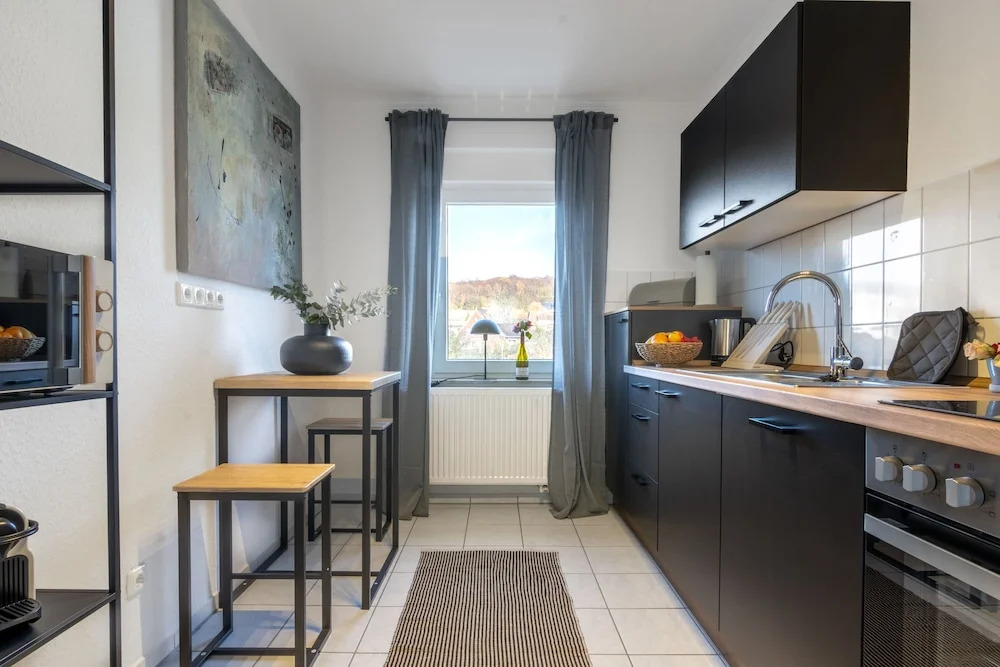 Spacious 3-rooms apartment in the center