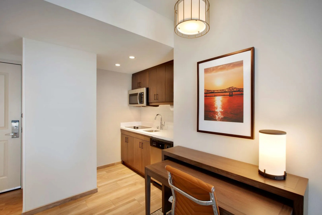 Homewood Suites By Hilton Louisville Downtown