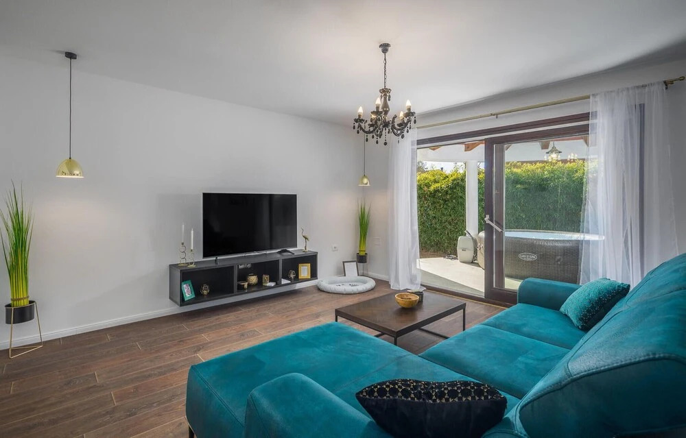 Beautiful Home in Antonci With Outdoor Swimming Pool, Wifi and 8 Bedrooms
