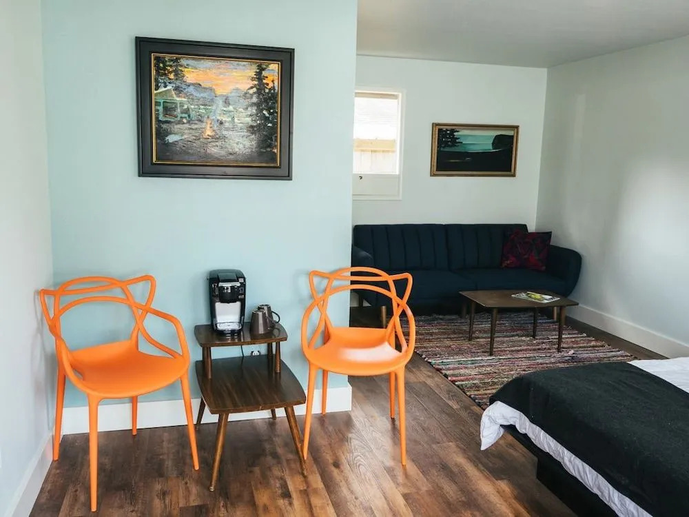 Gravity Haus Westport