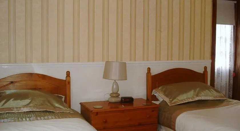 Lewinsdale Lodge