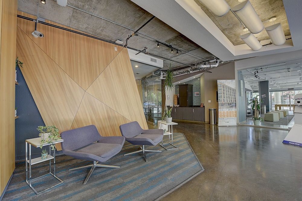 FRONTDESK Pointe on Rio Apts West Campus Austin