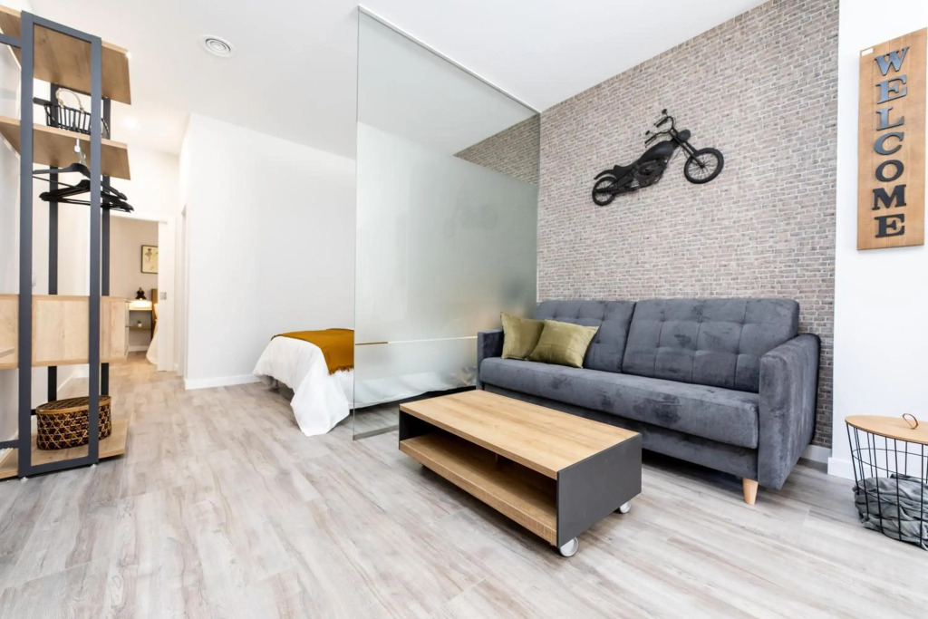 APARTAMENTOS AVENIDA DE AMERICA