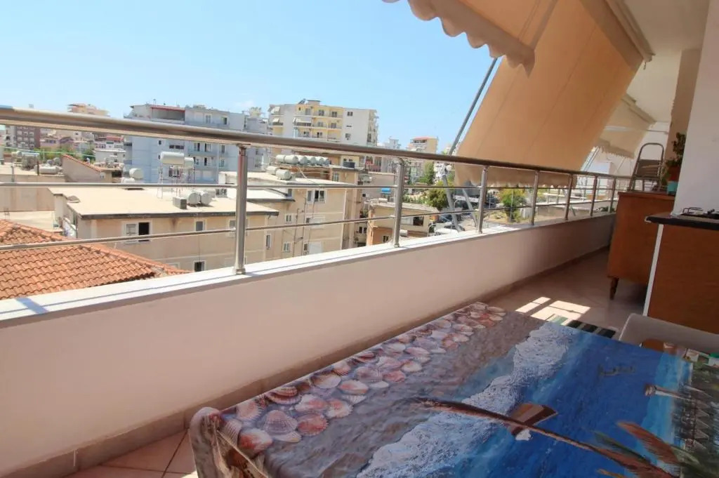 Mona`s Hostel