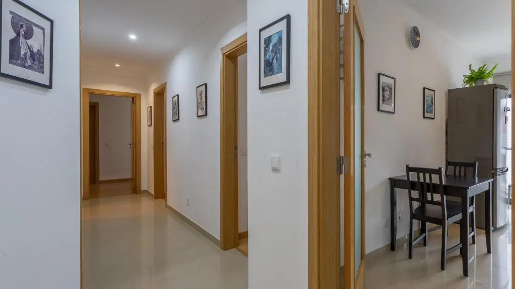 Spacious & Modern 3BDR Apartment in Algarve by LovelyStay