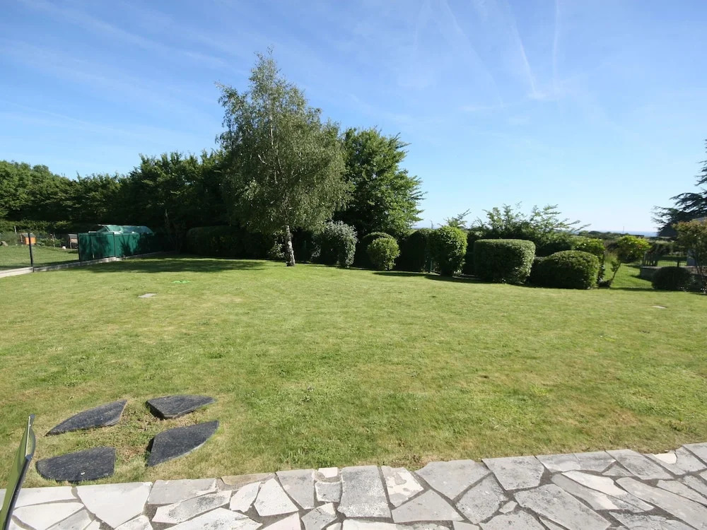 Spacious Villa With Heated Indoor Pool and Large Garden, at 8 km From the sea