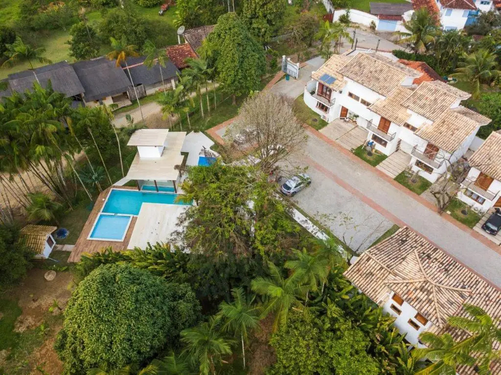Casa Andorinha com 3 quartos com ar e piscina