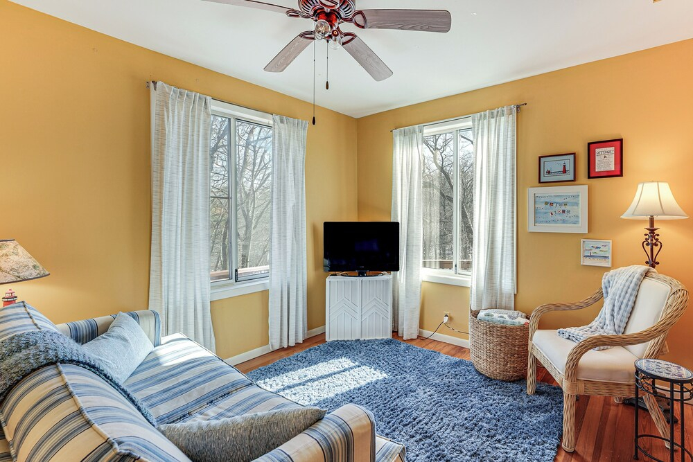 Walk to Beach! Serene Lake Michigan Home w/ Deck