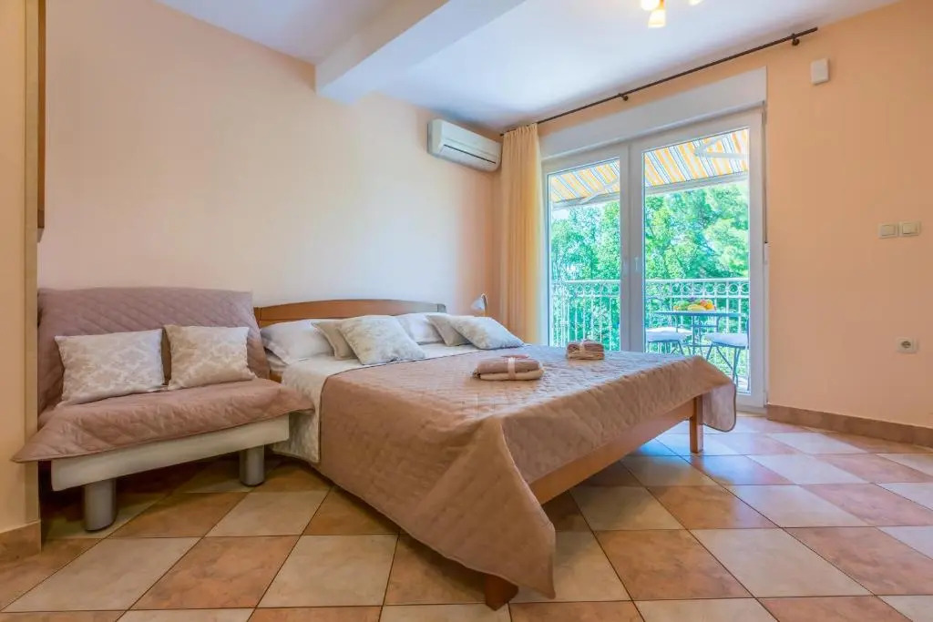 Amfora Apartments