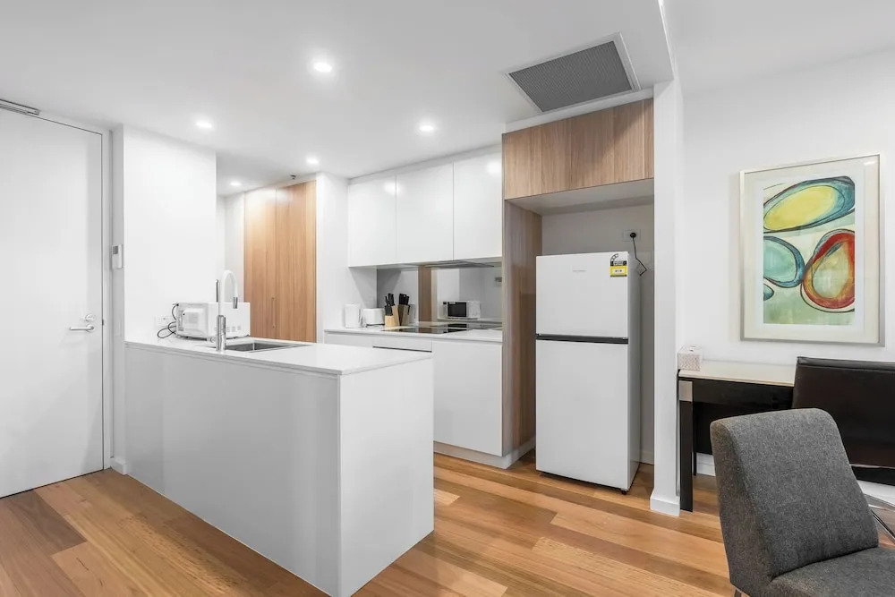 Serain Residences Canberra Centre