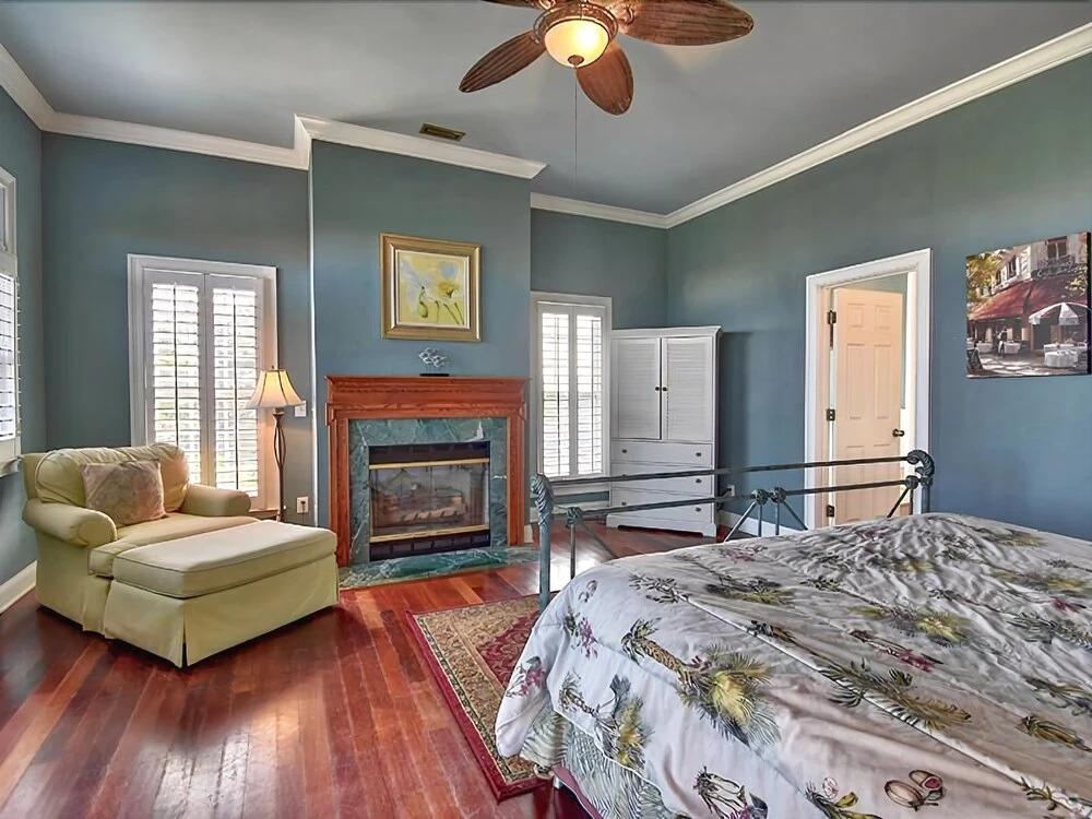 192 Sand and Sea 5 Br Home by RedAwning