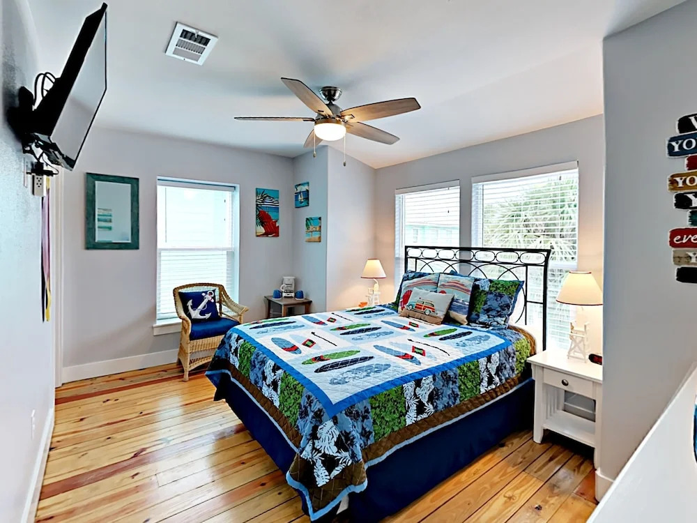 The Commons #704 - Three Bedroom Townhome