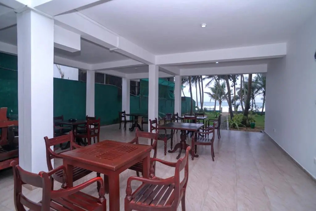 PRANA Beach Hotel Hikkaduwa