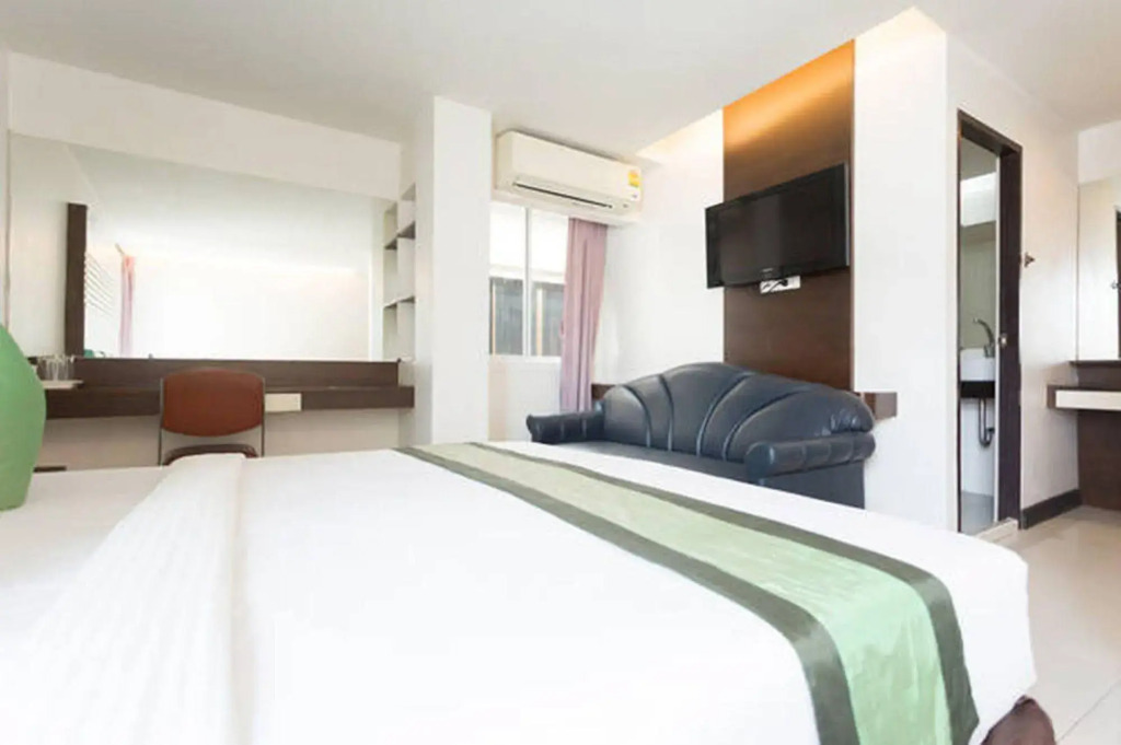 Cozi Inn Hotel, Bangkok