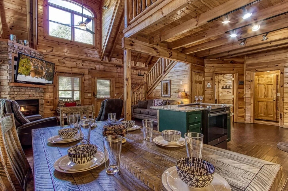 Papa Bears Hideaway - FKA Cold Creek Camp By Heritage Cabin Rentals