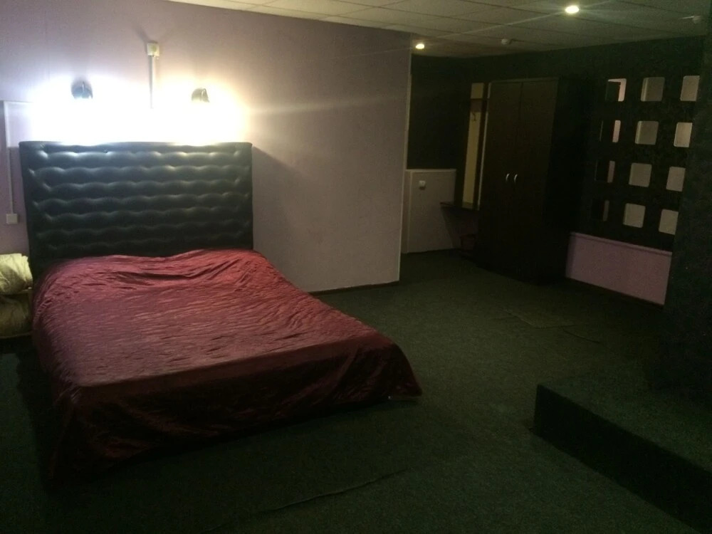 Hotel Revolutsii 28
