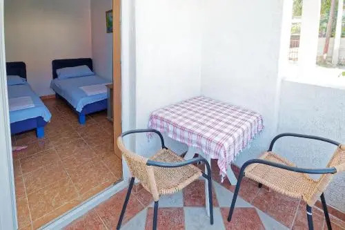 Apartments Ajla