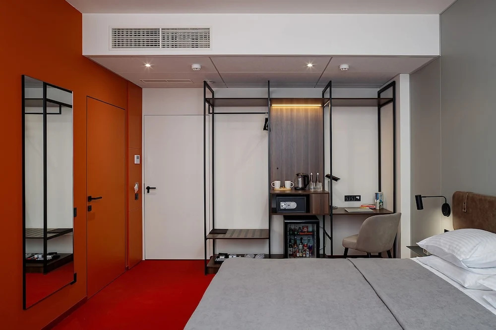 LEV Lifestyle Hotel - Maestro