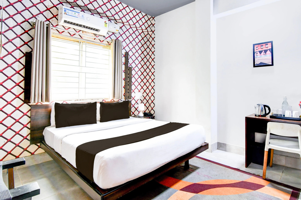 Super Townhouse Chandrasekharpur