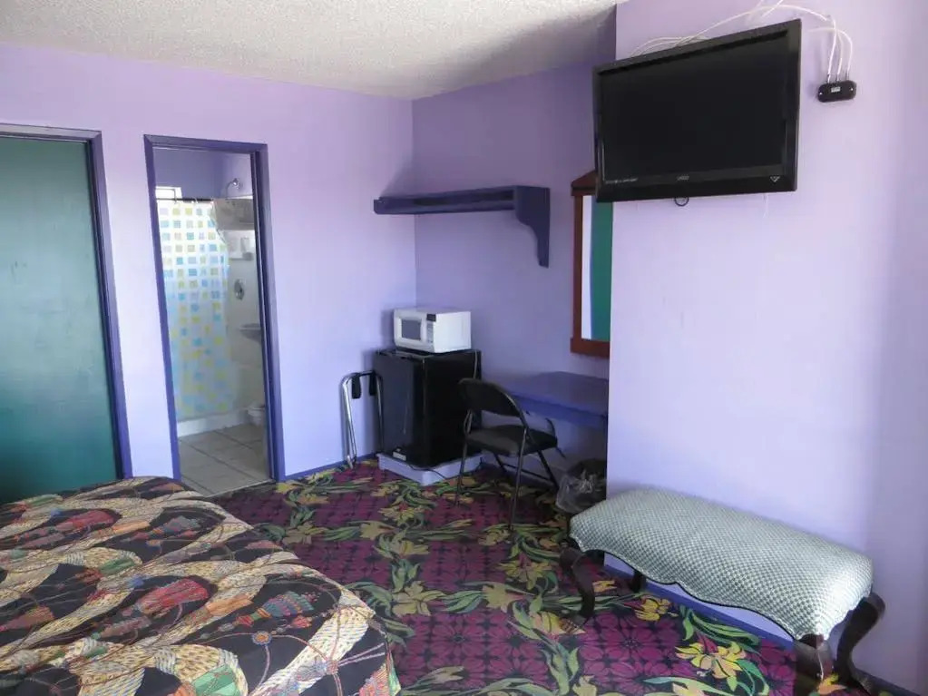 Walden Motel